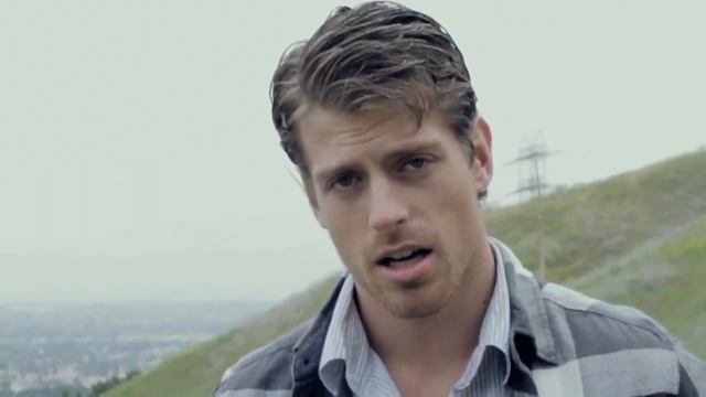 Safe and Sound - Taylor Swift cover by TJ Smith смотреть онлайн