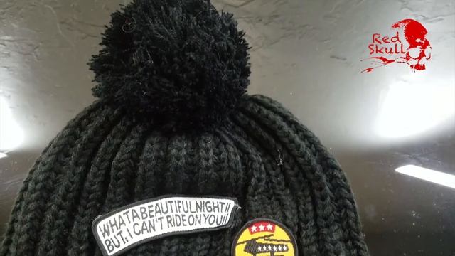 Шапка женская теплая вязаная с помпоном RedSkull Черная 90000046