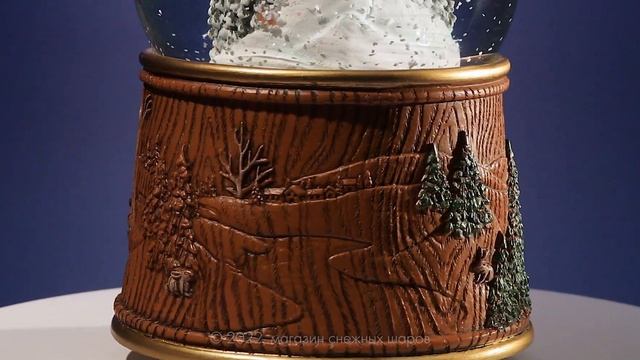 Снежный шар "Домик в лесу" с мелодией "Тихая ночь". смотреть онлайн