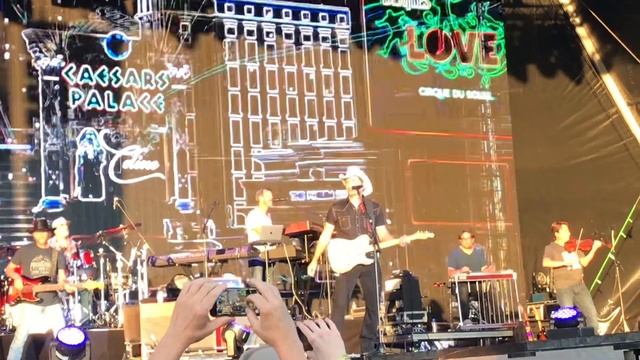 Brad Paisley, American saturday night, Schloss Schwetzingen, 31.7.2022 смотреть онлайн