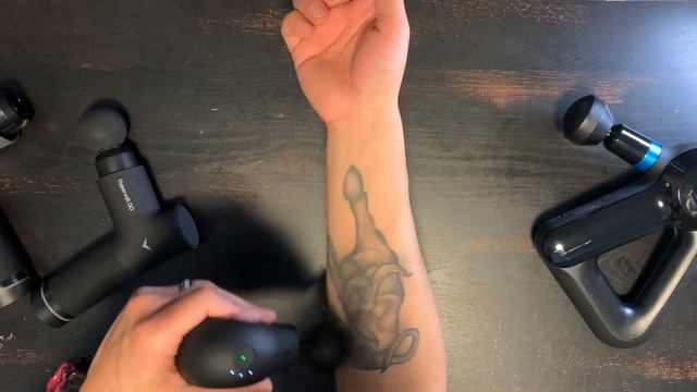 Hypervolt Go vs Theragun Mini - travel massage gun comparison смотреть онлайн