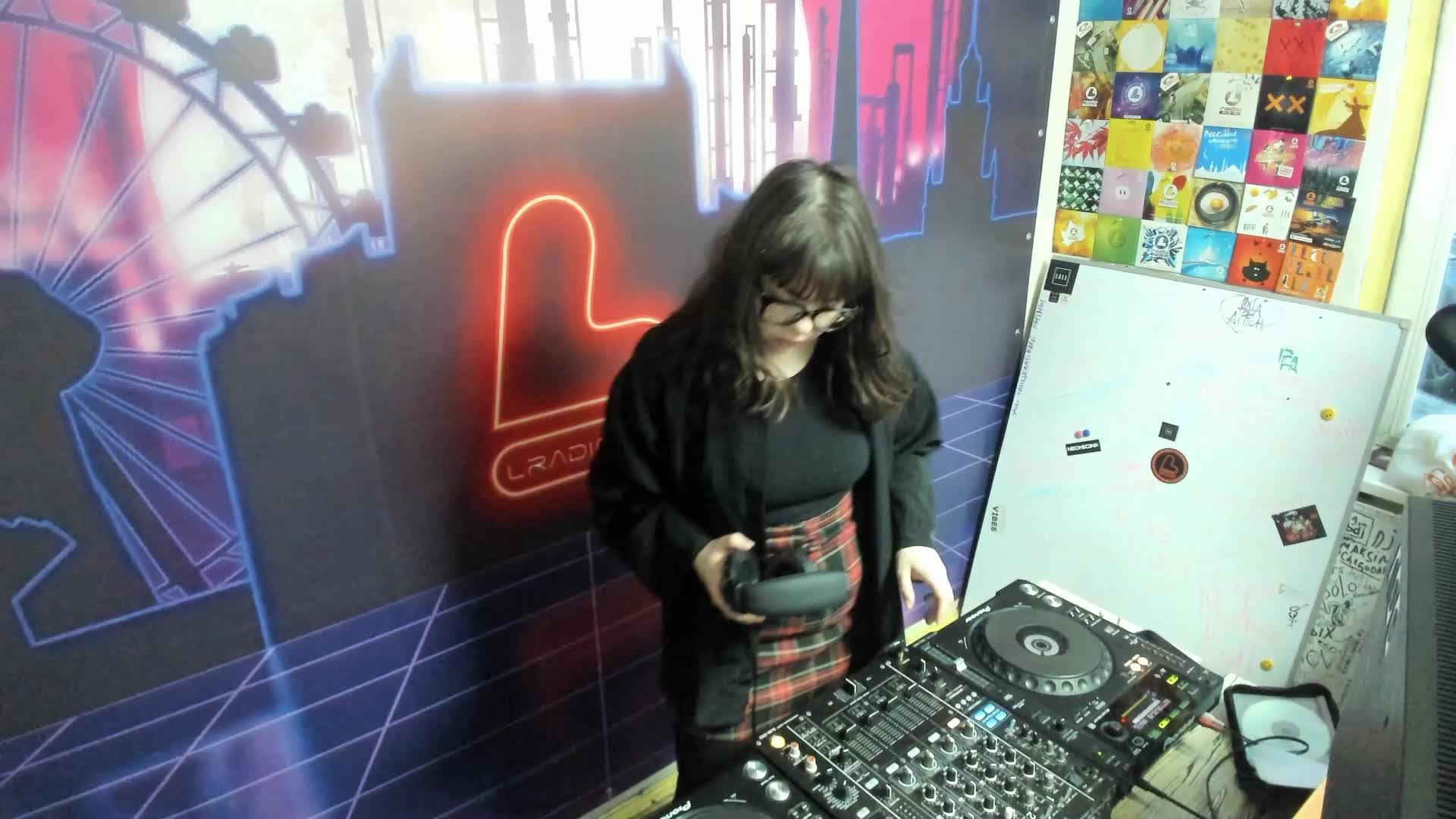 Живые игры 10.03.25 смотреть онлайн