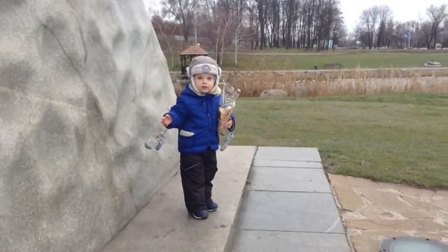 Зимняя прогулка в парке смотреть онлайн