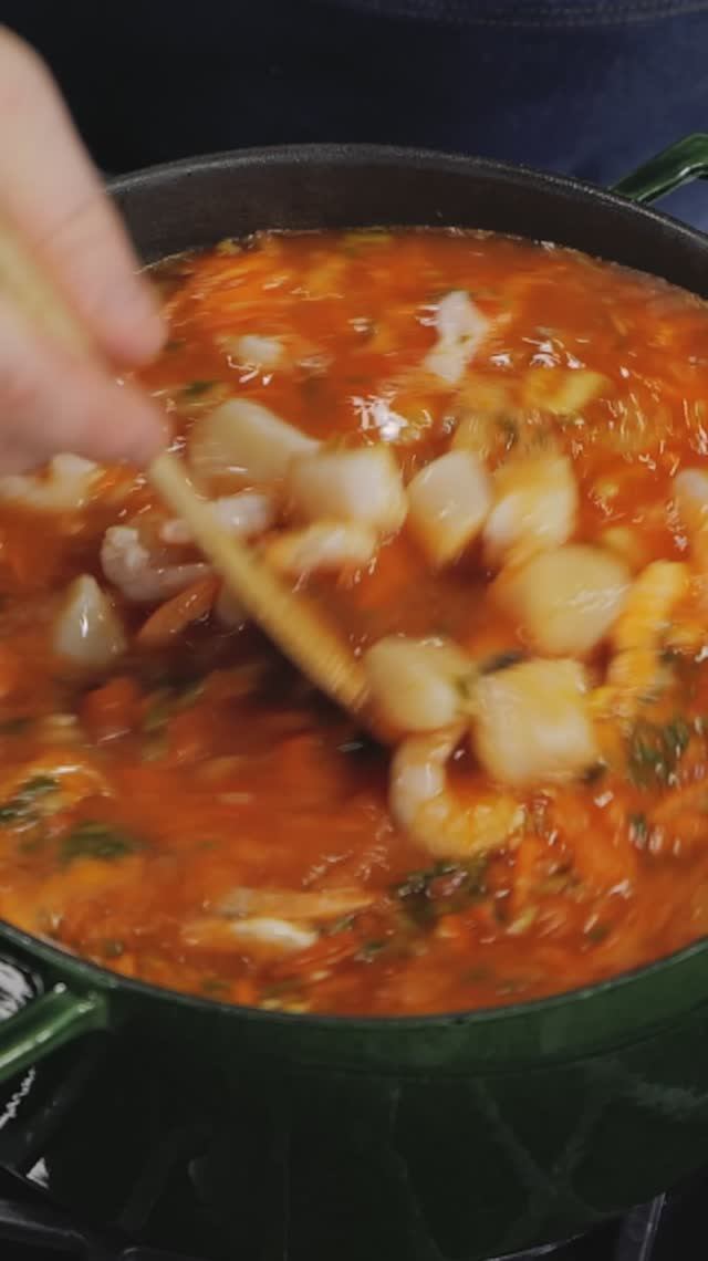 Хорватский суп БУЗАРА уже доступен полный выпуск. подпишись и смотри смотреть онлайн