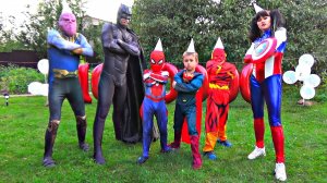 1 миллион подписчиков на ютубе, танцуем с супергероями!