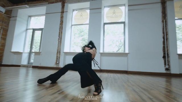 SOFI TUKKER - Swing (Mahmut Orhan Remix) | Valeri | Heels | VELVET YOUNG