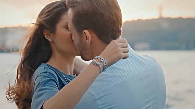 1 year of Sen Çal Kapımı. смотреть онлайн