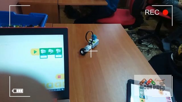 Kárpát RobiPro kezdő robotikafoglalkozás Lego WeDo 2.0 eszközökkel смотреть онлайн