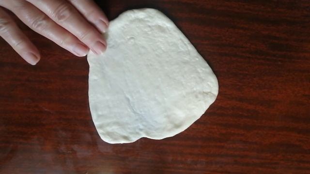 Пирожки с яйцом, укропом и луком.