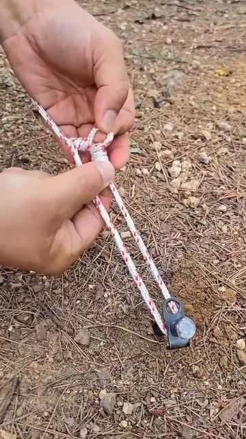 Удобный узел для закрепления палатки смотреть онлайн