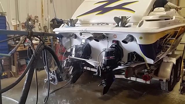 2003 Donzi 28 ZX Dyno смотреть онлайн