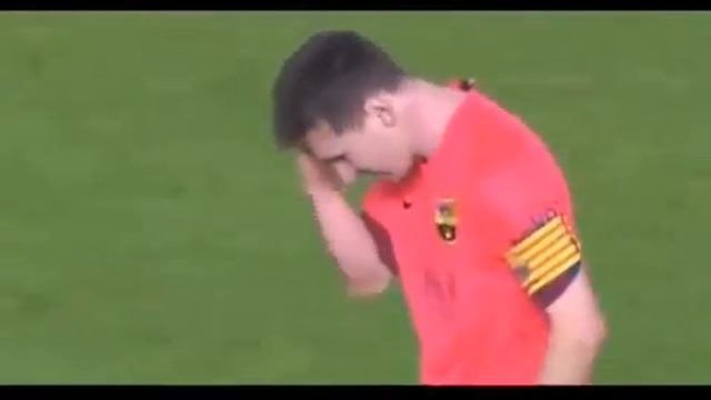 Месси разбили голову