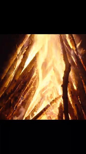 Разведение костра в типи. Зимний кемпинг смотреть онлайн