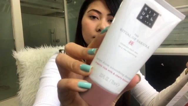 Glam Box March 2017 Unboxing | UAE | Joan Farillon