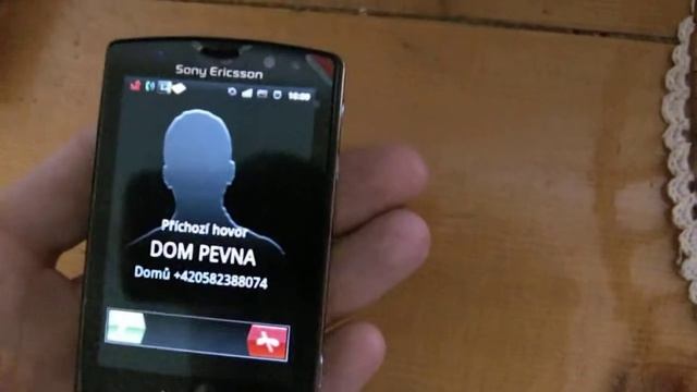 SonyEricsson Xperia Mini Pro prozvanení.avi смотреть онлайн