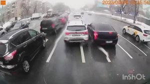 РАЗБОРКИ И ДРАКИ НА ДОРОГЕ