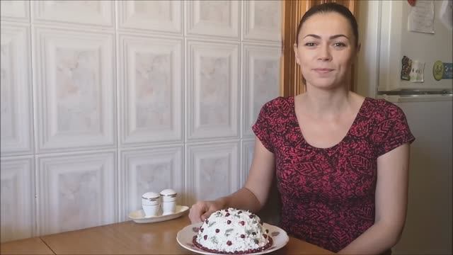 Оливье ПО НОВОМУ Салат на НОВОГОДНИЙ или ПРАЗДНИЧНЫЙ СТОЛ Рецепт ОЛИВЬЕ смотреть онлайн