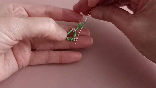 Bracelet. Украшение из бисера. МК смотреть онлайн