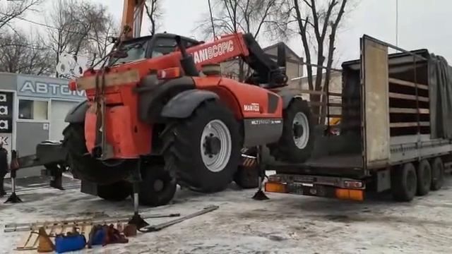 Телескопический погрузчик Manitou MLT 634-120 LSU Turbo смотреть онлайн