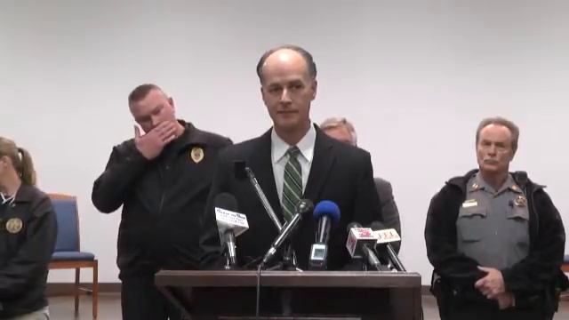 Bossier Sheriff News Conference on Youth Sexting смотреть онлайн