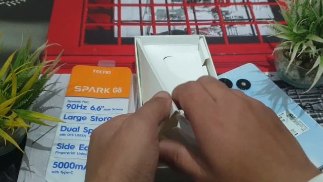 Tecno Spark Go 2024 Unboxing смотреть онлайн