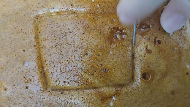 Сахарные соты.Вырезаю квадрат