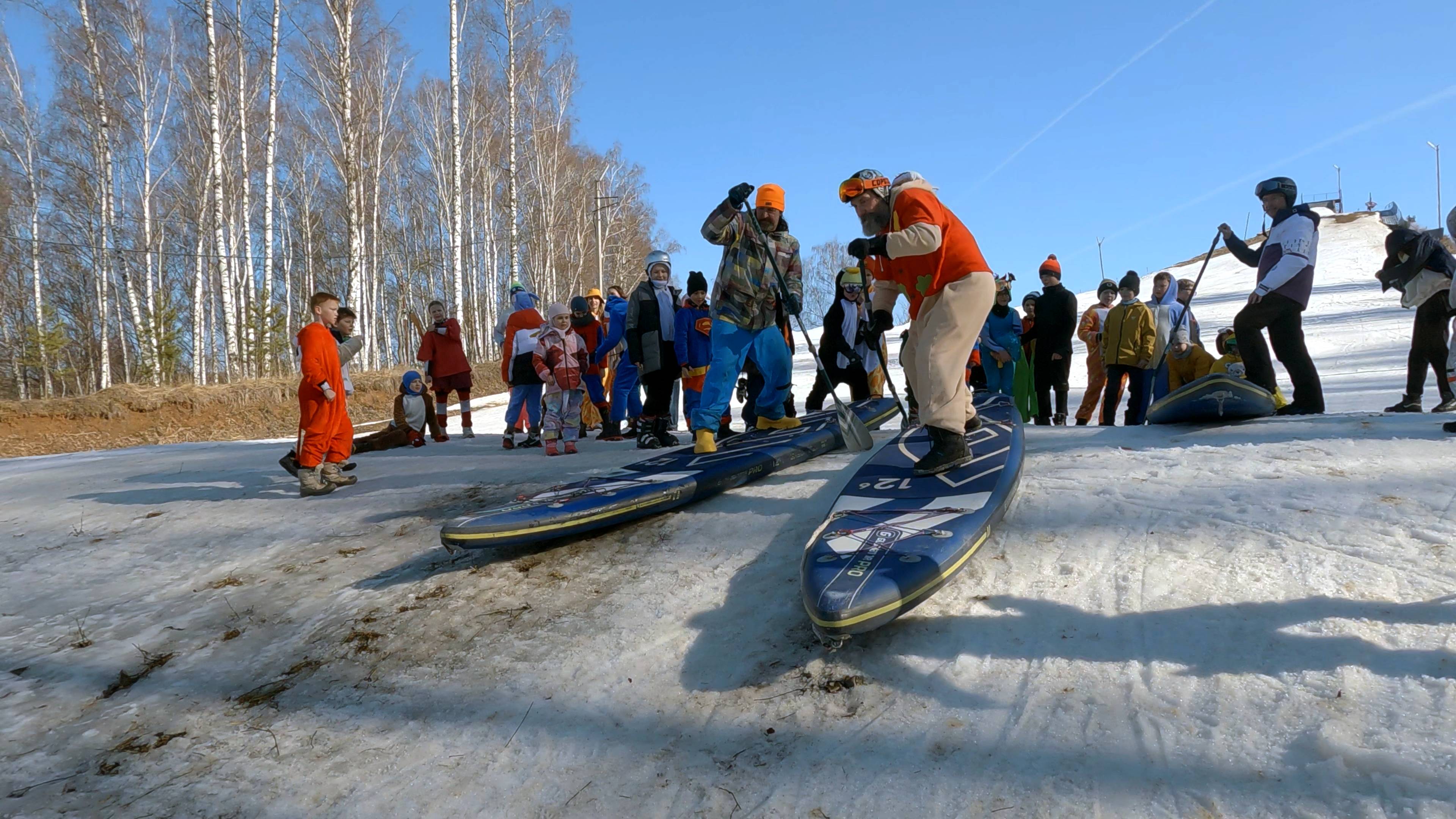 SUP-перы на закрытии горнолыжного сезона 2025 смотреть онлайн
