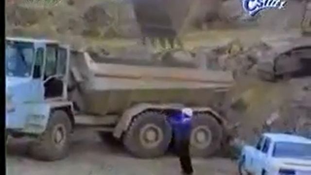 Buldoexcavator смотреть онлайн