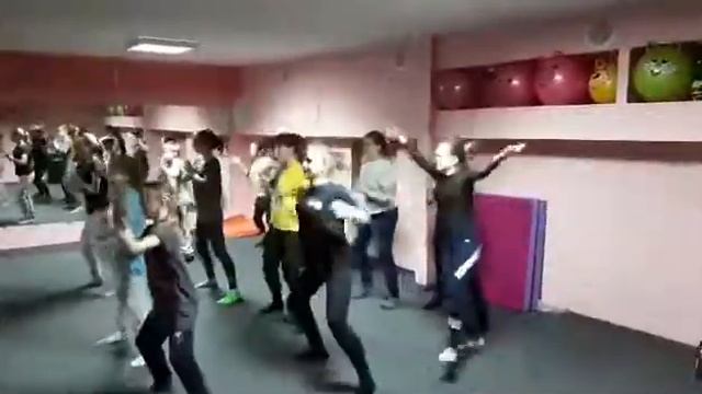 Хип -хоп смотреть онлайн