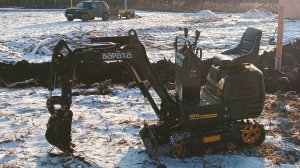 Мини экскаватор 29575 , замена масла в двигателе.