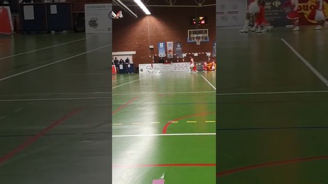Mi temps Brest Metropole Basket смотреть онлайн