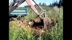 ЮМЗ-6 Экскаватор || Погрузка кирпичного боя