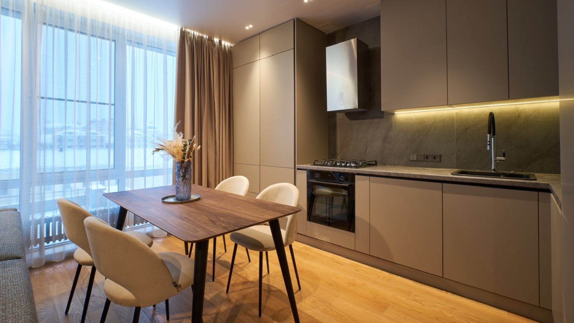 Уютная квартира в ЖК Винсент в центре Казани смотреть онлайн