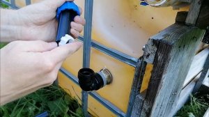 Врезка сгона в еврокуб для полива + монтаж пнд крана