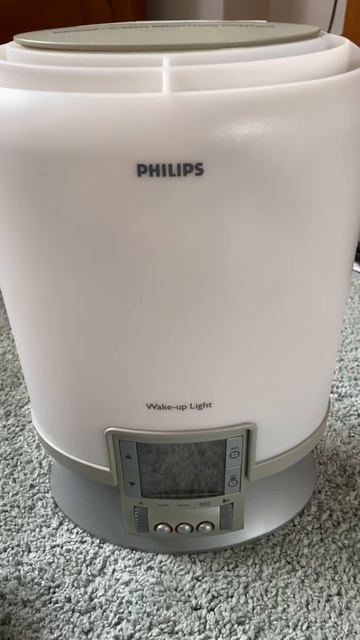 Philips Wake Up Light Alarm Clock смотреть онлайн