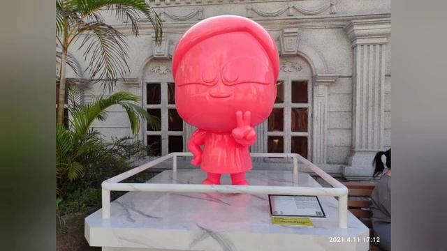 Avenue of Comic Stars in Kowloon Park, HongKong with Statues of Character | Lhiza Nunez смотреть онлайн