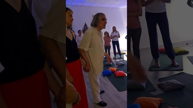 Вит Мано. Сочи. История про девочку с анорексией из битвы экстрасенсов. смотреть онлайн