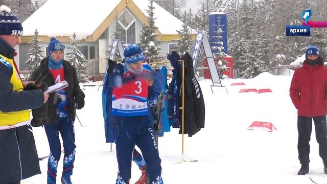 Глава города вручил награды лучшим спортсменам Губкинского смотреть онлайн