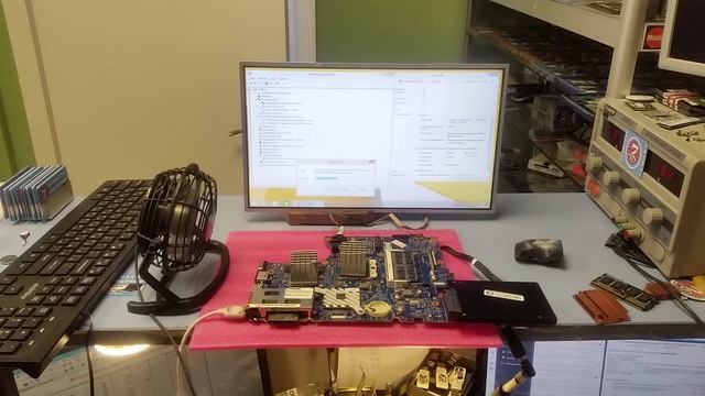 Контрольный запуск материнской платы HP ProBook 4520s по заказу 18960. смотреть онлайн