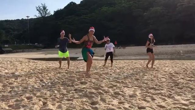 Zumba on the beach Dance with me Llegaste Tu Reggaeton ZIN 78 смотреть онлайн