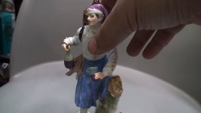 Мейсен мега редкая фигура из серии Лондонские крикуны. 20 век лимитированное издание на продажу смотреть онлайн