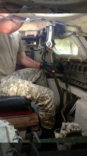 Soldier driving military tank смотреть онлайн