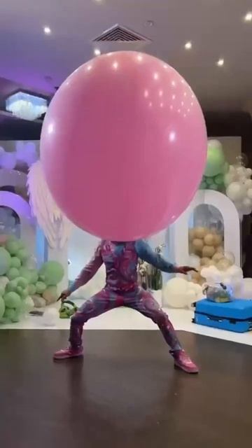 Чупа-чупс😍 по ссылке в описании #праздник #шоу #москва #вечеринка #аниматоры #анимация #аниматор смотреть онлайн