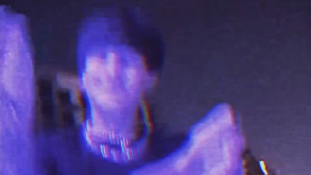 MATICES-STRANGEHUMAN(VIDEOCLIP + FRASE)