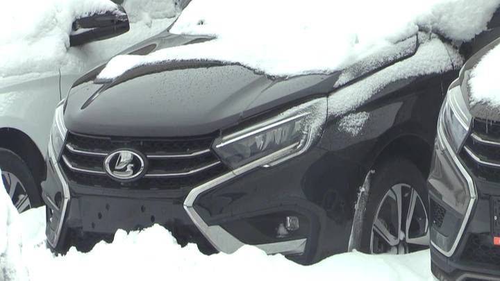 2025 НОВАЯ ЛАДА ВЕСТА НА МЕХАНИКЕ 6-ТИ СТУПКЕ! ОБЗОР. смотреть онлайн