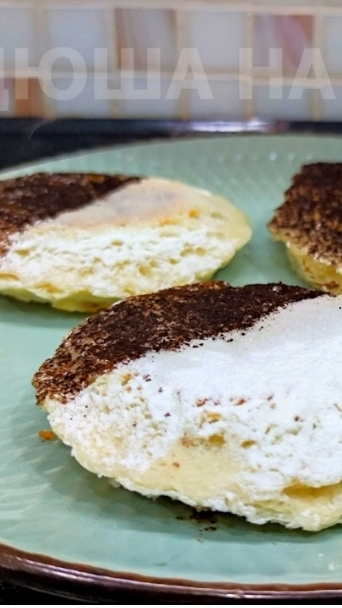 Не хуже пончиков. Простые пирожки с шоколадом и бананами. Рецепт завтрака. #shorts смотреть онлайн