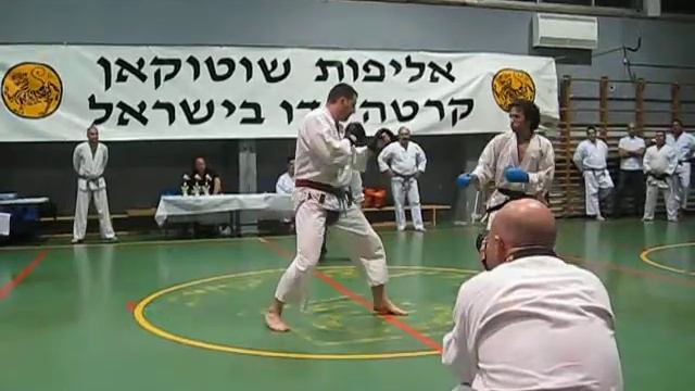 Doron Vs. Dima (or David Vs. Goliath) смотреть онлайн