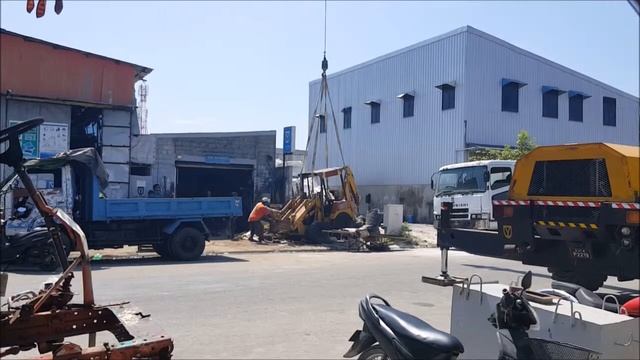 not a mega lift moving of JCB 1CX смотреть онлайн