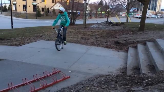 Jacob Bmx 180 a 4 Step смотреть онлайн