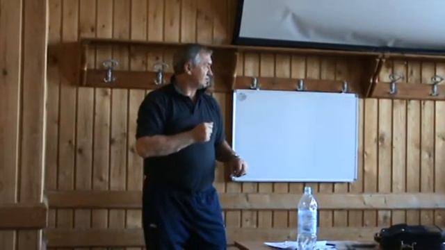 Полезное тренеру. Памяти Александра Павловича Тенякова... смотреть онлайн